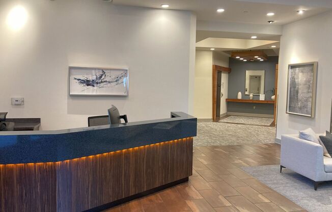 1 bed, 1 bath, $2,275, Unit Unit 461