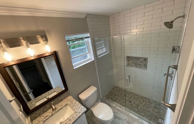 1 bed, 1 bath, 750 sqft, $1,545, Unit E-2