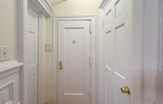 231 CLERMONT AVE
