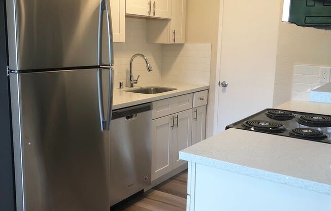 1 bed, 1 bath, 600 sqft, $1,995, Unit 14