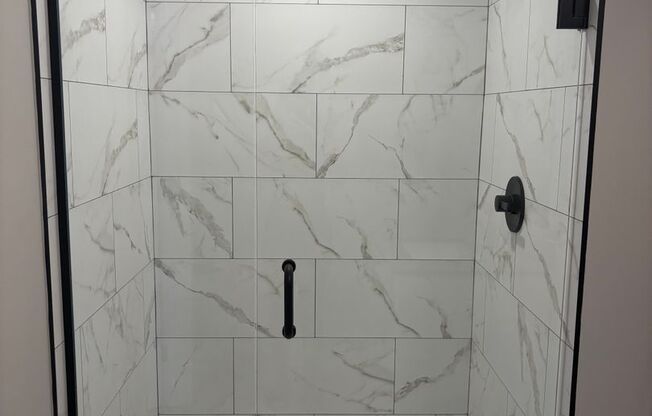 1 bed, 1 bath, 572 sqft, $2,100, Unit 606