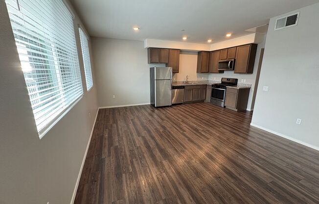 2 beds, 2 baths, 900 sqft, $2,895, Unit 126-304