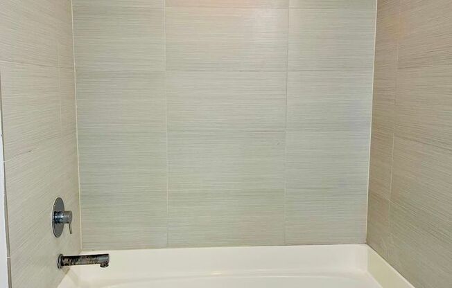 Studio, 1 bath, $2,400, Unit Unit #503
