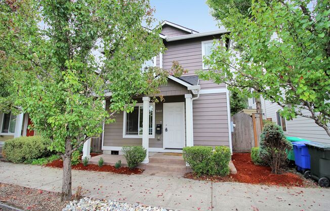 2 Bed/1 Bath Sellwood-West Moreland Home