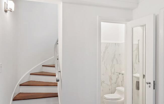 1 bed, 1.5 baths, 941 sqft, $8,500, Unit 9F