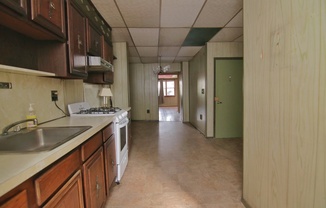 1 bed, 1 bath, $3,000, Unit 2