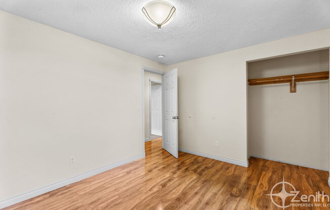 3 beds, 2 baths, 1,416 sqft, $2,495