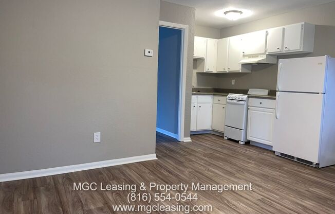 2 beds, 1 bath, 585 sqft, $995, Unit 307-1 SE Grand Ave