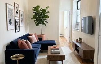 202 W 88 ST