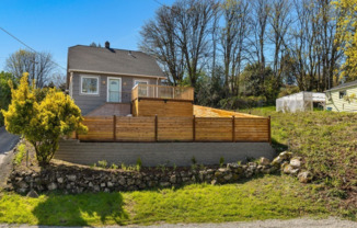Charming 2-Bedroom in South Seattle