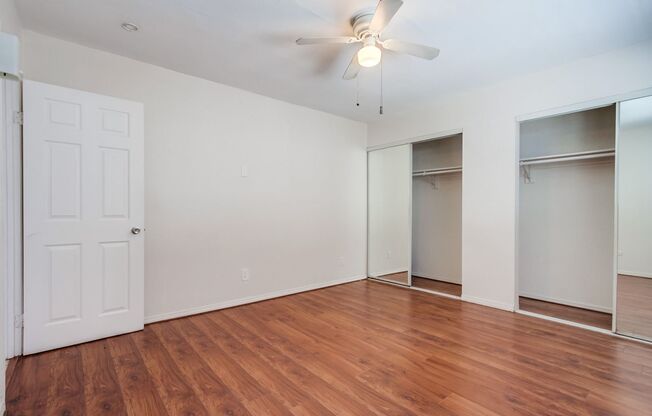 2 beds, 1 bath, 850 sqft, $2,450, Unit 10