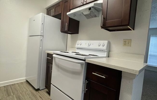 1 bed, 1 bath, 710 sqft, $900, Unit 144