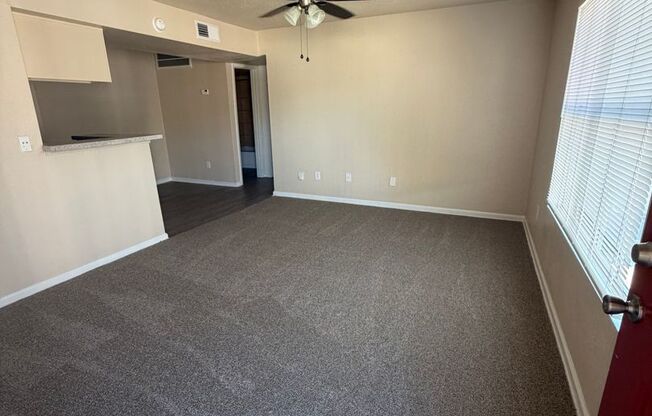 2 beds, 2 baths, 844 sqft, $1,155, Unit 216