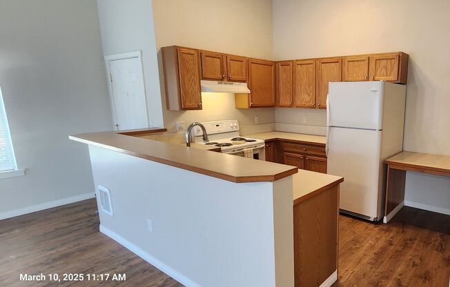 1 bed, 1 bath, 817 sqft, $1,475, Unit 9117