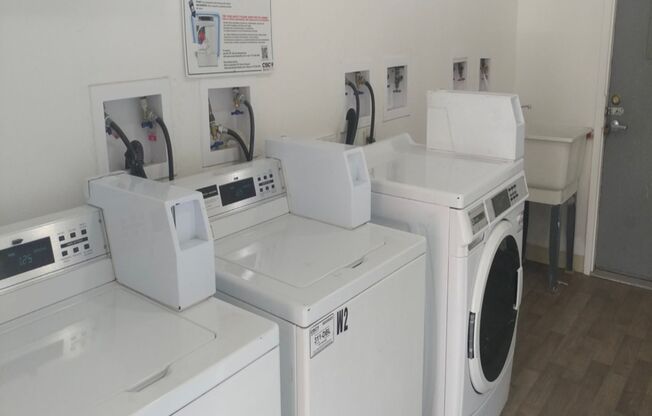 1 bed, 1 bath, 500 sqft, $715, Unit Unit 32