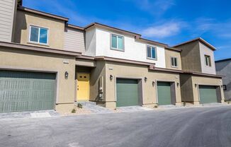 Brand new DR Horton Townhome with 3 bedroom,2 bathrooms and 1 car garage located at Trails at Willow Ranch!