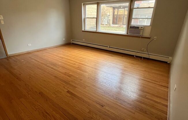 1 bed, 1 bath, 500 sqft, $1,000, Unit GW