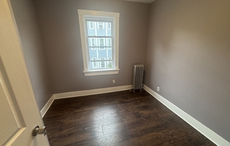 3 beds, 1 bath, 1,200 sqft, $2,900, Unit 2