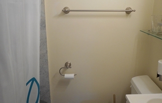 1 bed, 1 bath, 350 sqft, $2,600, Unit 5
