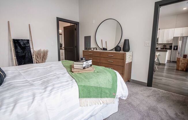 1 bed, 1 bath, 725 sqft, $1,610, Unit A111