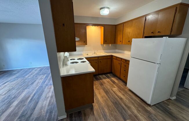 1 bed, 1 bath, $1,150, Unit 18