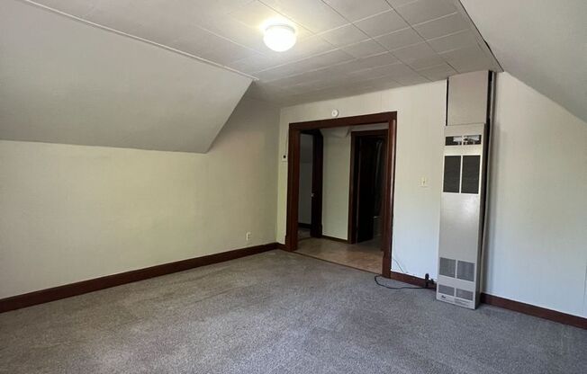 908 S. 6th Ave