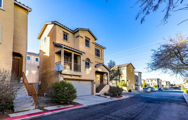 Beautiful 3 Bed Home With 3 Full Baths And Bed and Full Bath On 1st Floor