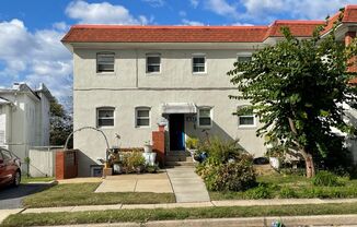 Harborview Apartments