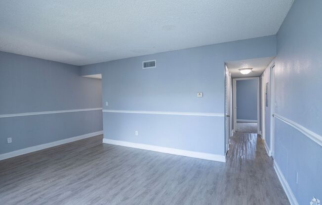 2 beds, 1 bath, 906 sqft, $1,249, Unit O6907D (2X1)