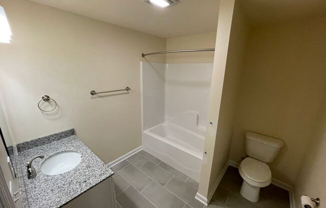 1 bed, 1 bath, 771 sqft, $1,345, Unit Apt 1111