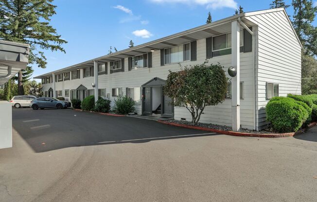 1 bed, 1 bath, 620 sqft, $1,250, Unit 29