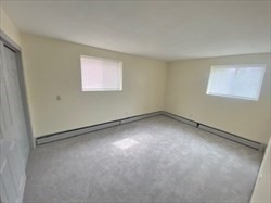 2 beds, 1 bath, 950 sqft, $2,500, Unit 3