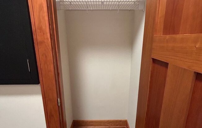 1 bed, 1 bath, 750 sqft, $1,550, Unit 108