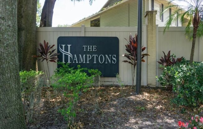 636 GOLDEN RAINTREE PL