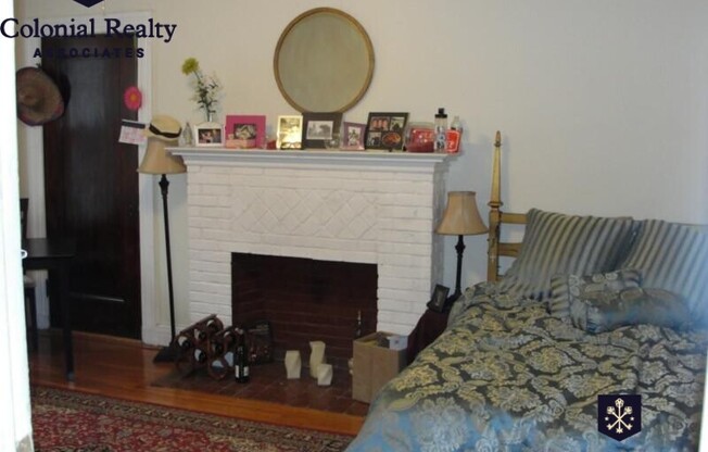 19 GLENVILLE AVE