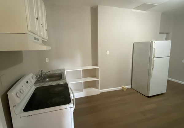 445 ALBANY AVE