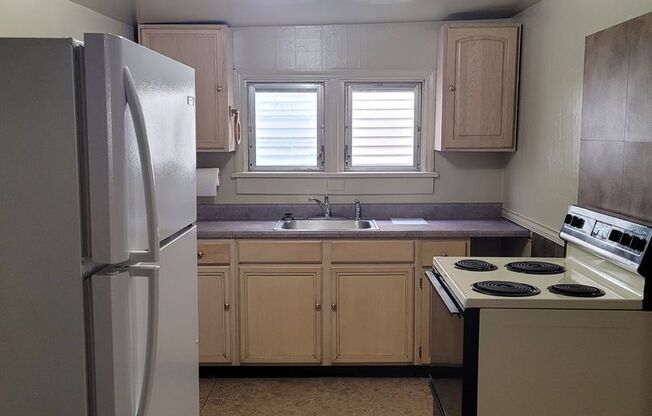 1 bed, 1 bath, $995, Unit 2