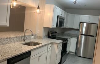 2 beds, 2 baths, 914 sqft, $1,525, Unit APT A
