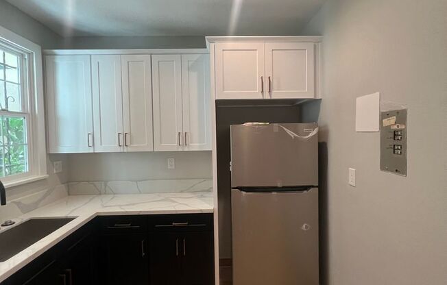 1 bed, 1 bath, $2,500, Unit 4147