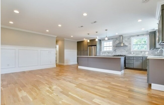 235 WEBSTER AVE