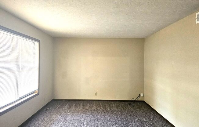 Massive 4 bed 2 bath home for rent