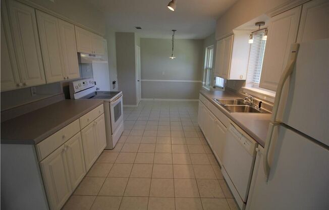 2 beds, 2 baths, $2,295