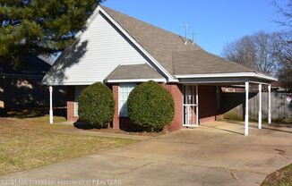 Adorable home located in the heart of Olive Branch