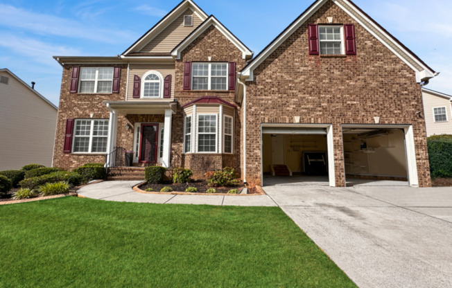 931 MAPLE LEAF DR