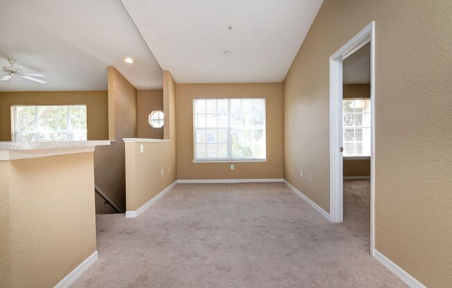 MOVE IN BY MAY 15th and GET 2 WEEKS OFF YOUR FIRST MONTH'S RENT!!! Beautiful 2Bed/2Bath Condo for rent at Crescent Place in Altamonte Springs!