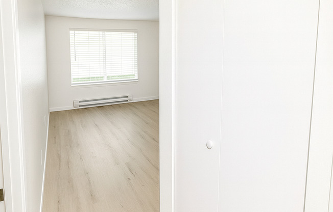 1 bed, 1 bath, 590 sqft, $1,250, Unit 313