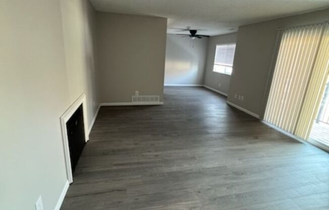 Windchase Flats &amp; Townhomes