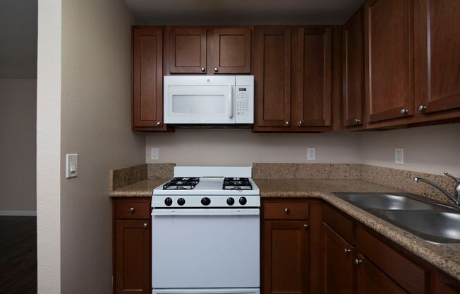 1 bed, 1 bath, 600 sqft, $1,895, Unit 22