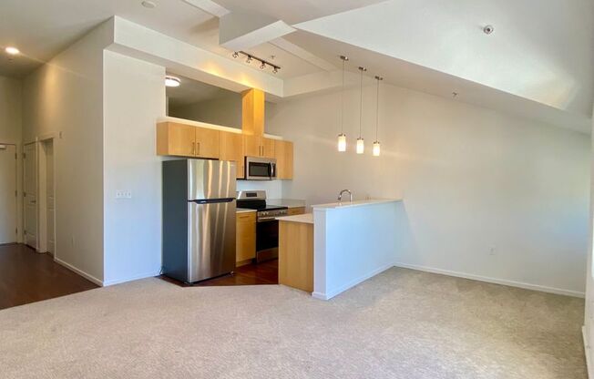 1 bed, 1 bath, 600 sqft, $2,295, Unit 1505-A