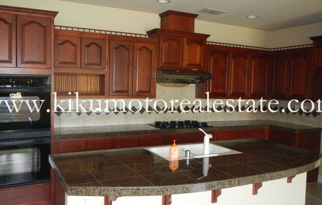 North Natomas Lake Front Home